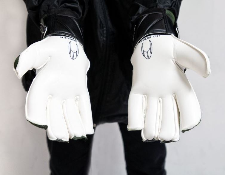 goalie gloves